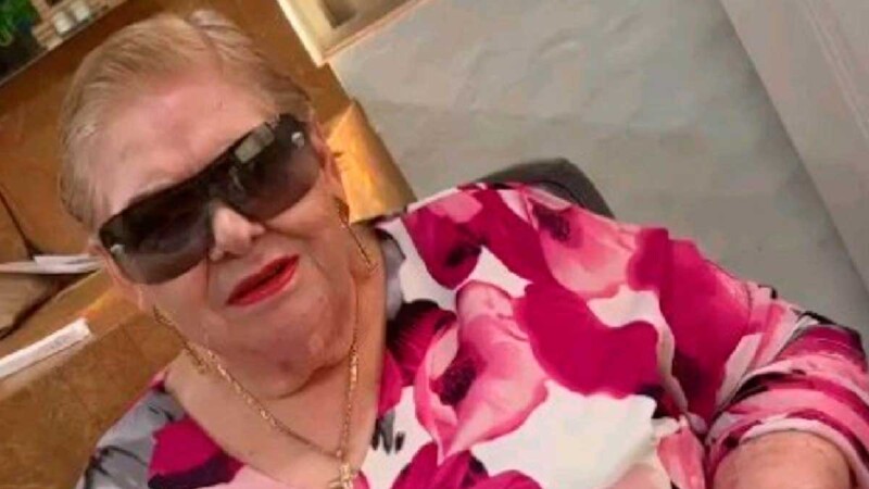 Paquita la del Barrio reaparece tras ser operada de los ojos