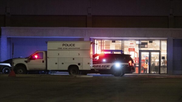 Tiroteo en centro comercial de EU deja un muerto y 3 heridos