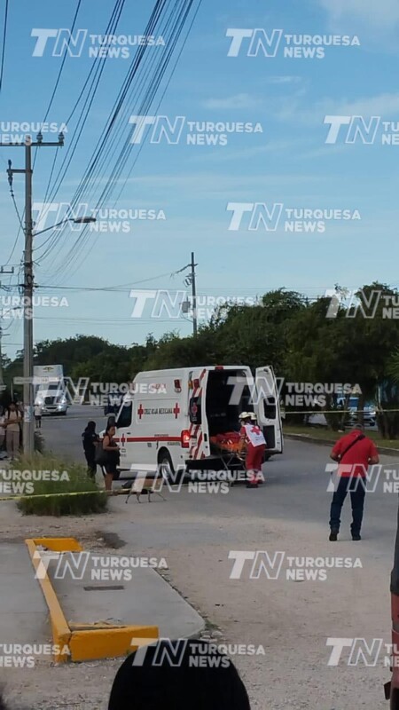 Balean a un hombre en Villas Otoch Paraíso de Cancún; el ataque ocurrió sobre la Leona Vicario y la víctima fue trasladada al Hospital General