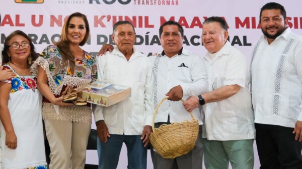 Reconoce Mara Lezama labor de dignatarias y dignatarios mayas por mantener vivas las tradiciones y la cultura