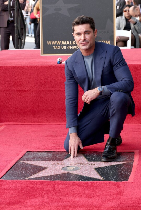Zac Efron recibe su estrella en el Paseo de la Fama de Hollywood