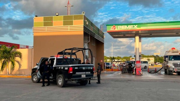 Asalto armado a gasolinera desata intenso operativo en Cancún 