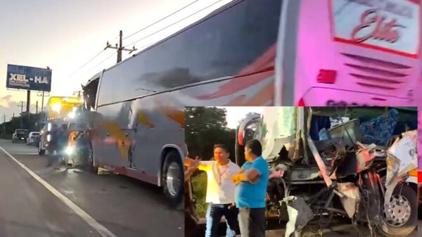 Choca autobús contra volquete en la Cancún-Playa del Carmen