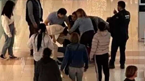 Disputa entre mujeres causa caos en plaza comercial de Edomex