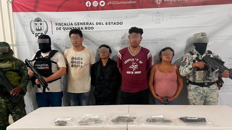 Aseguran drogas, armas, cartuchos y detienen a tres en cateos en Cancún y Playa del Carmen
