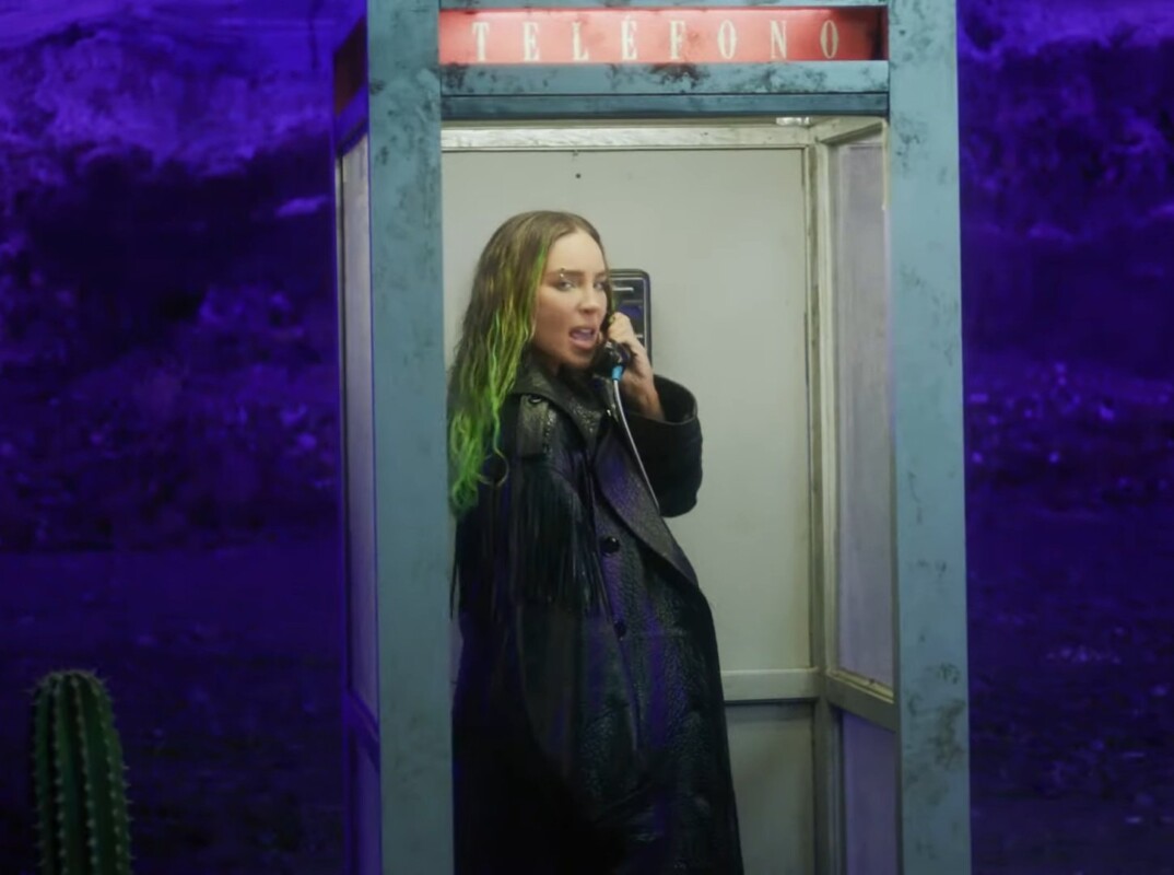 Belinda estrena 'Captus', canción dedicada a Christian Nodal