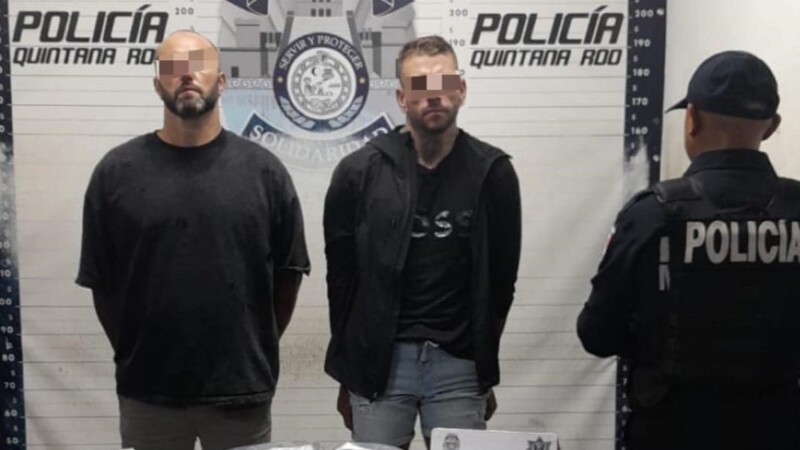 En Playa del Carmen aseguran a dos canadienses con drogas y un arma