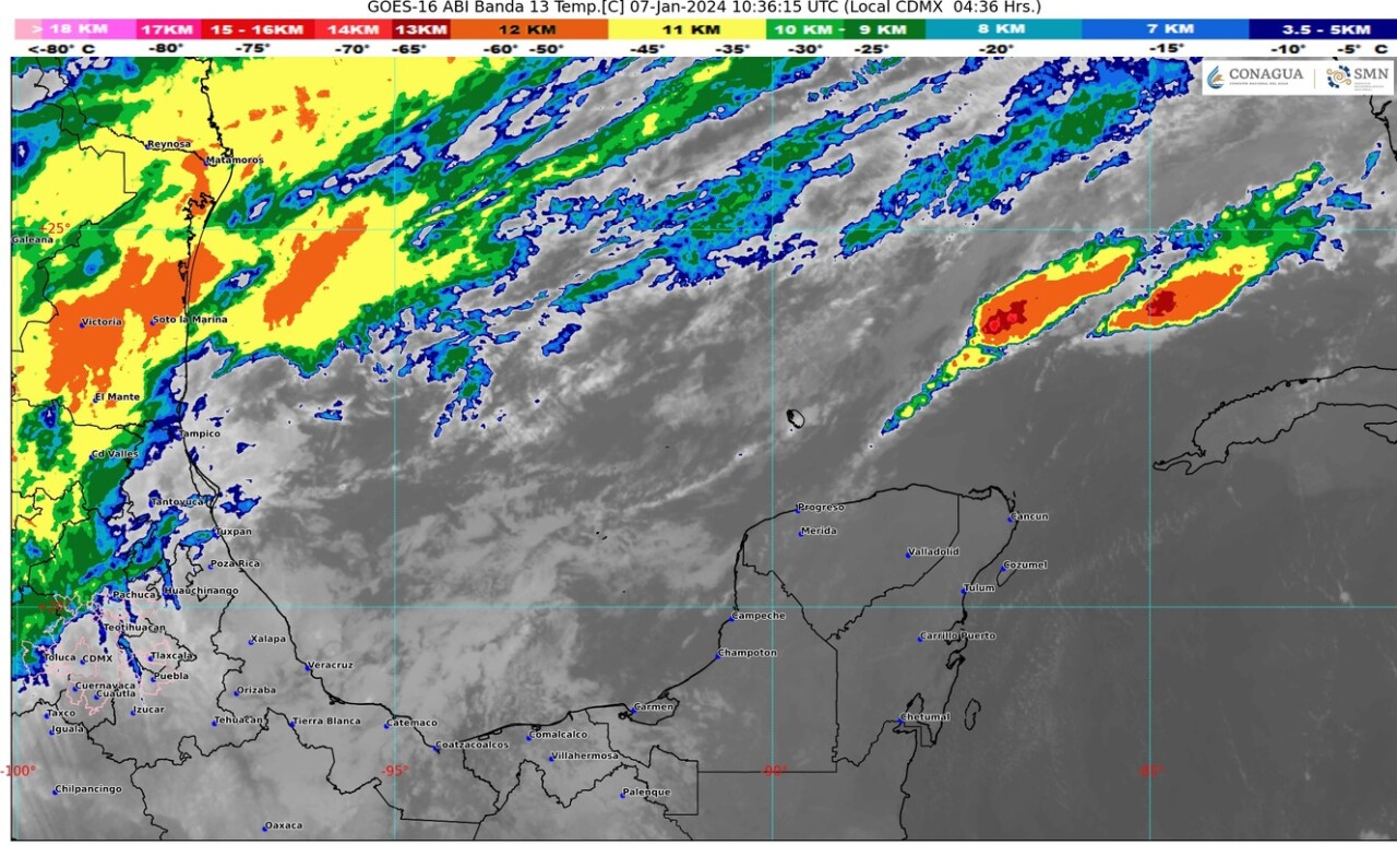 Pronóstico del clima para hoy lunes 8 de enero 2024 en Quintana Roo; cielo medio nublado a nublado y lluvias con chubascos en Quintana Roo.