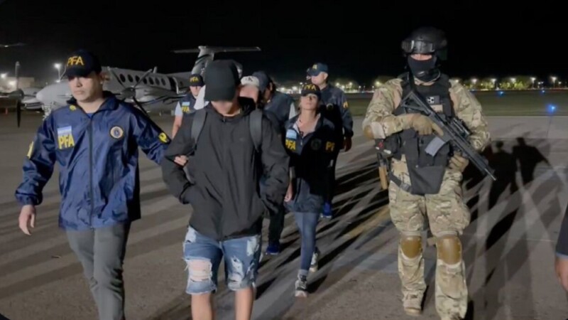 Deporta Argentina a Ecuador a familia del narco ‘Fito’ Macías