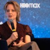 Jodie Foster dice que mal interpretaron sus palabras sobre la Generación Z