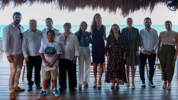 Toma protesta Mara Lezama a nueva directiva de la Asociación de Hoteles de Cozumel