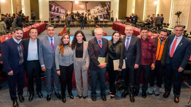 Trabaja Mara Lezama con Gobierno de México para universalidad de los servicios de salud en Quintana Roo