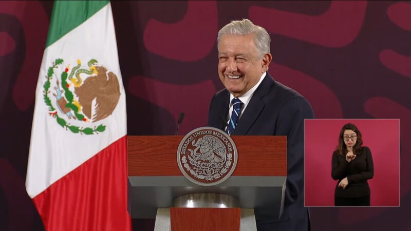 El pueblo decide y se respetará el resultado electoral: AMLO
