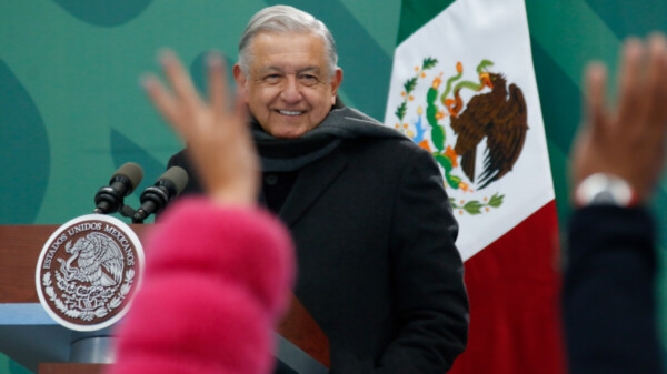 “Tenaces violadores de la democracia”, vestidos de demócratas