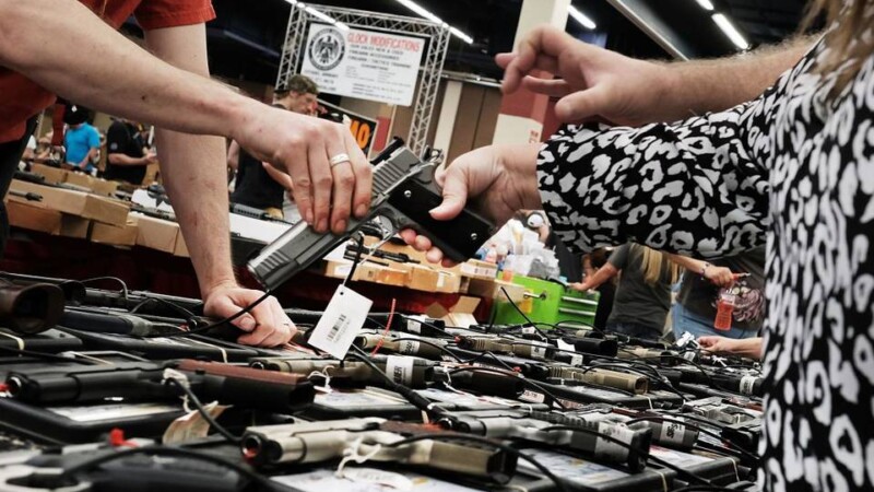 Gana México demanda contra fabricantes de armas en EU