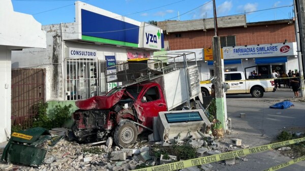 Hombre pierde la vida tras ser arrollado por una camioneta en la prolongación Tulum.