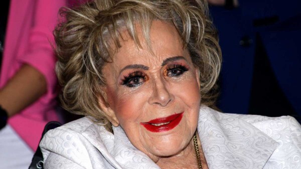 Silvia Pinal es hospitalizada por sangrado en una llaga