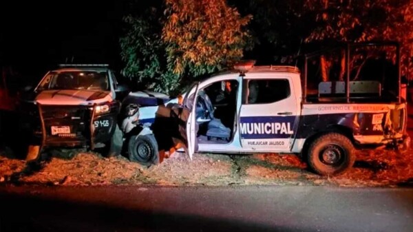 Emboscan y matan a dos policias en Jalisco