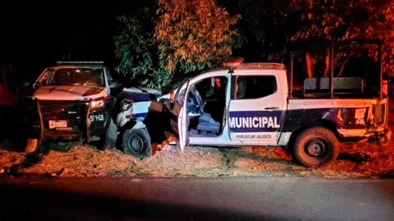 Emboscan y matan a dos policias en Jalisco