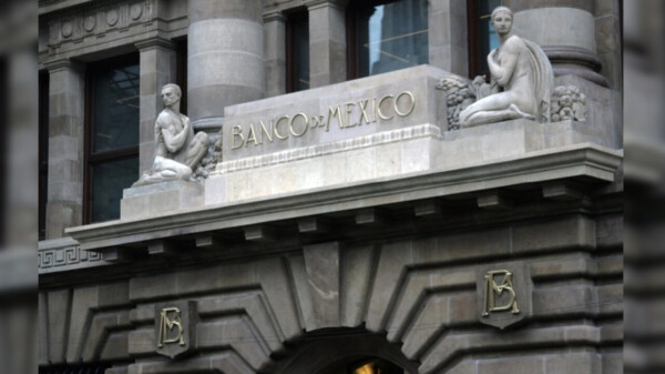 Reducción de tasa de interés, “buena y atrevida”: AMLO