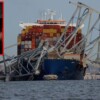 Colapsa puente en Baltimore tras colisión de carguero
