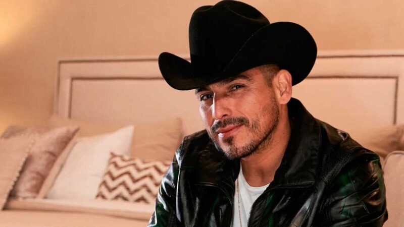 Espinoza Paz ofrece recompensa para que le devuelvan su iPhone perdido en Chiapas