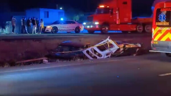 Fatal accidente en autopista deja 3 muertos y 15 lesionados