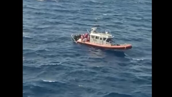 Rescatan dos personas en la zona costera entre Tulum y Akumal