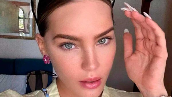 Reaparece Belinda en redes y explica las causas de su hospitalización