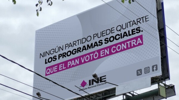 Xóchitl clona logo del INE; Taddei pide a “su amiga” lo baje