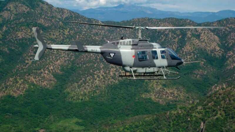 Atacan helicóptero del ejército durante operativo en Michoacán