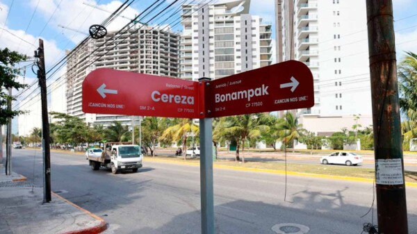 Cancún moderniza su Zona Fundacional con señalética innovadora