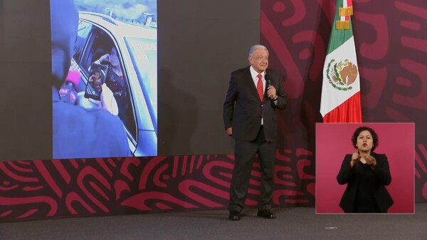 Extraño que Latinus fue el único medio en bloqueo a Sheinbaum