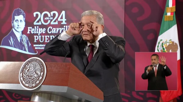 Recomienda AMLO a jóvenes no sumarse al bloque opositor