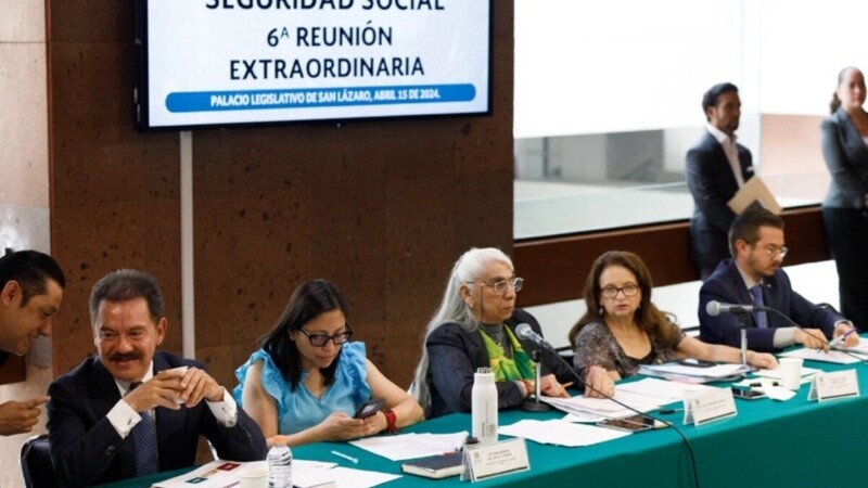 Aprueban transferir recursos de cuentas de Afores inactivas