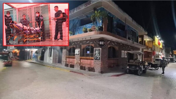 Balean a parroquiano en un bar de Isla Mujeres