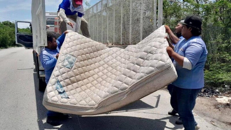 Campaña de descacharrización en Nicte-Ha y zona industrial