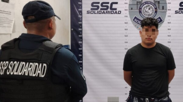 Detienen a sujeto por agredir a una mujer y un niño en Playa del Carmen