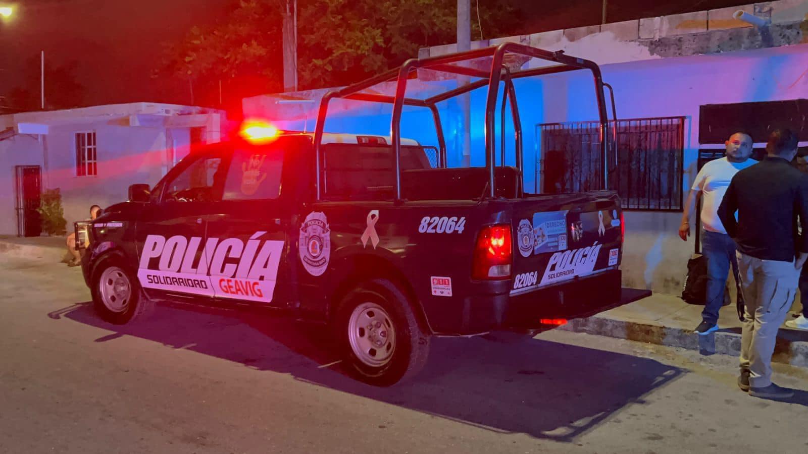 Hombre le corta el cuello a su esposa frente a sus hijas; la víctima se encuentra grave en un hospital en donde fue trasladada.