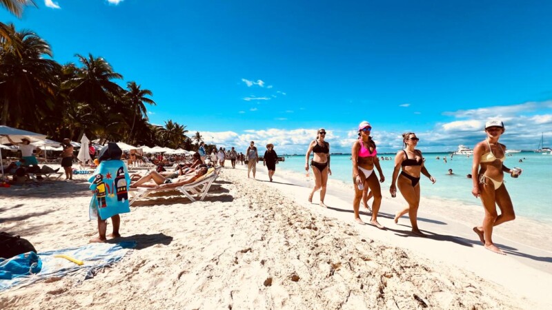 Playas de Isla Mujeres las favoritas para los viajeros