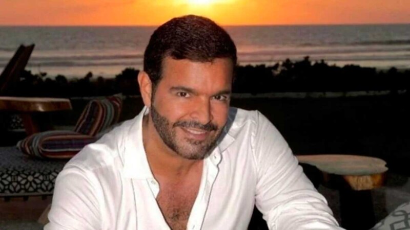 Pablo Montero es acusado de irse de un restaurante de Playa del Carmen sin pagar