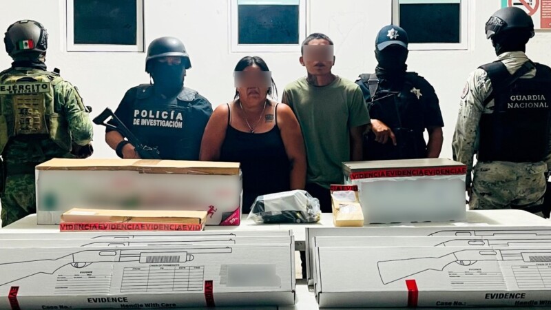Presentan a detenidos tras persecución en Chetumal