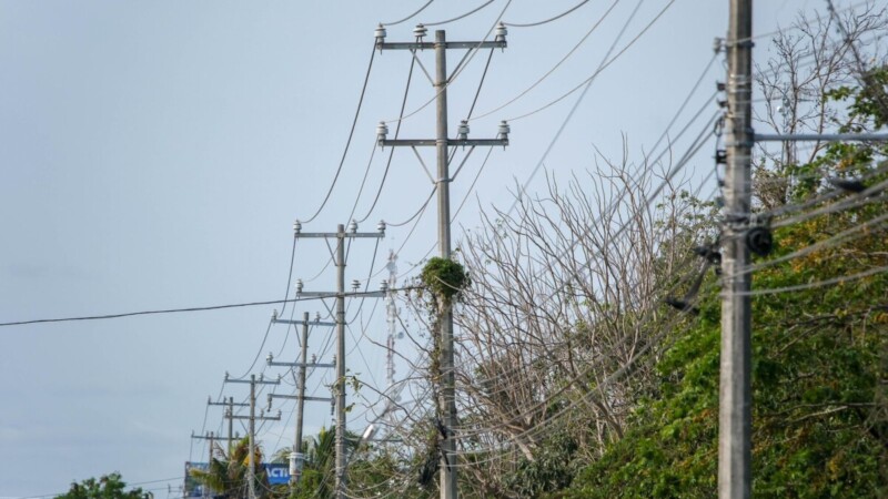 Inicia cableado subterráneo en el bulevar Colosio de Cancún