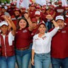 Con firme compromiso, camina Ana paty Peralta junto a los cancunenses