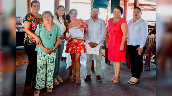 Conmemoración del día del educador y educadora