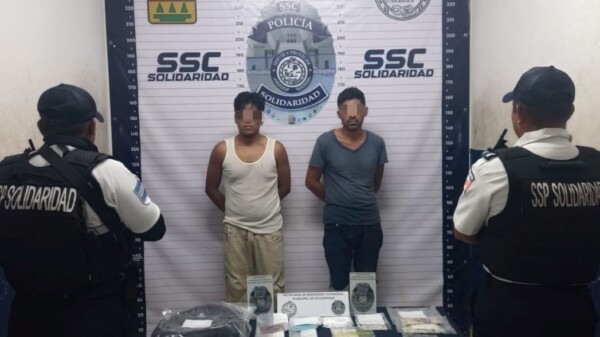 Frustran robo y detienen a dos en la Colosio de Playa del Carmen