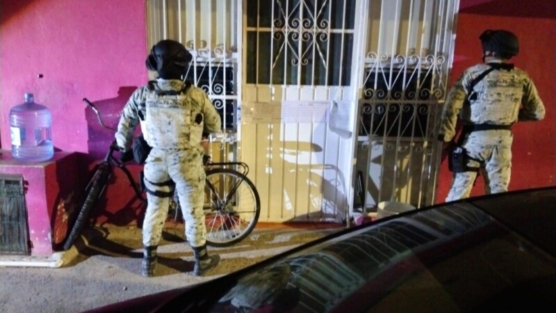 Aseguran drogas y cartuchos útiles en tres cateos en Solidaridad, Tulum y Othón P. Blanco