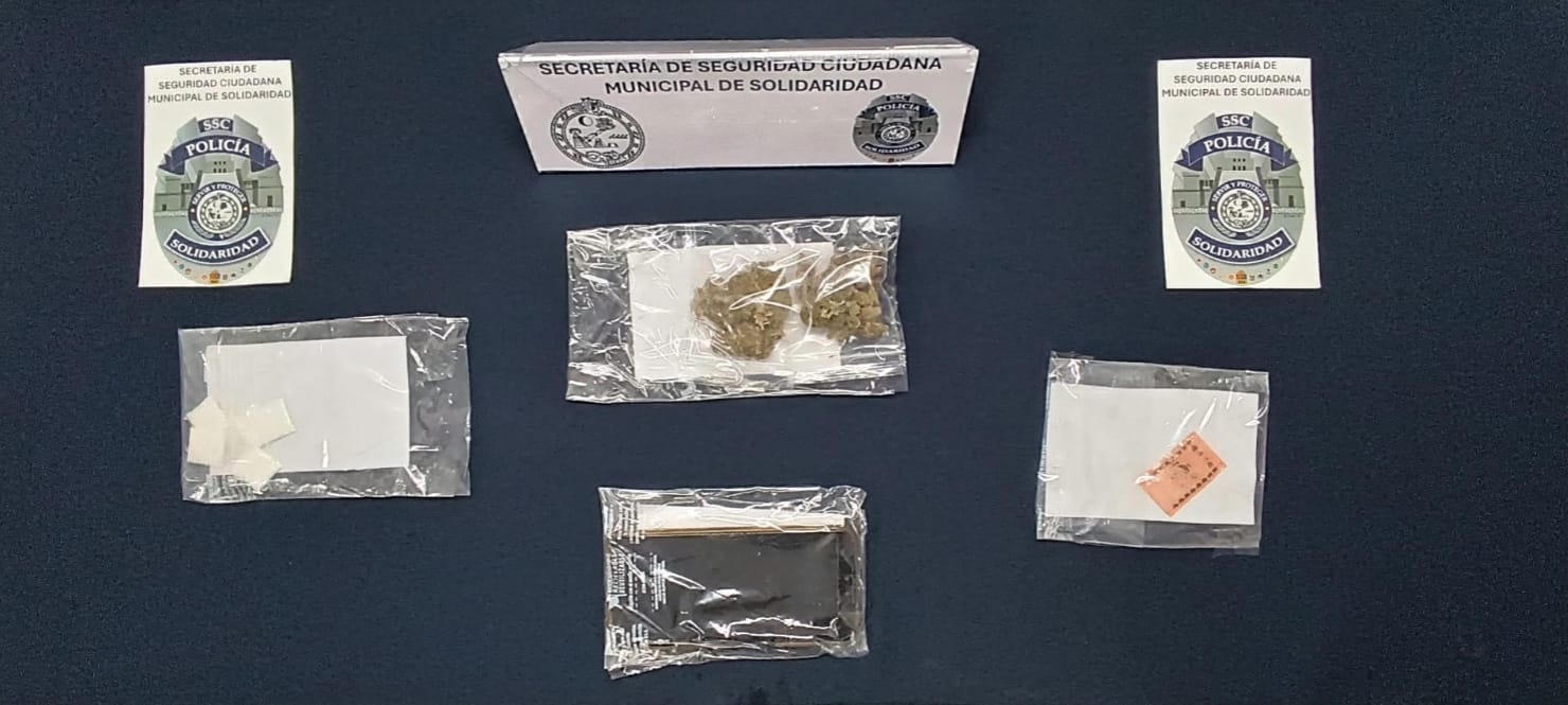 Detienen con droga a un taxista de Playa del Carmen; Iván “N” fue asegurado cuando trataba de darse a la fuga a bordo de su unidad.