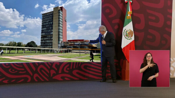 “Seudointelectuales” del antiguo régimen los protege la UNAM