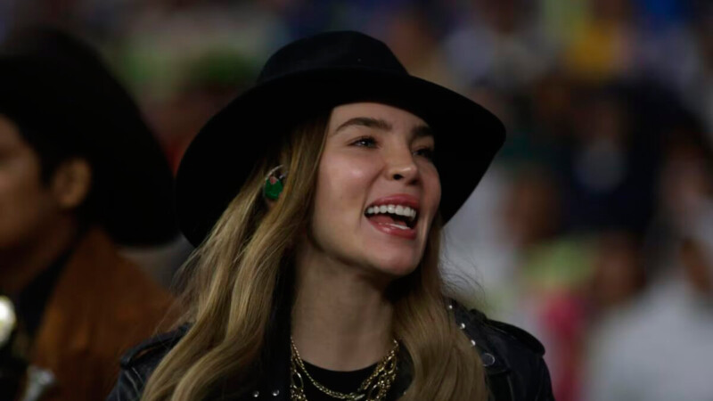 Así cantó Belinda en el Estadio Azteca en la Final inédita de la Liga MX Femenil